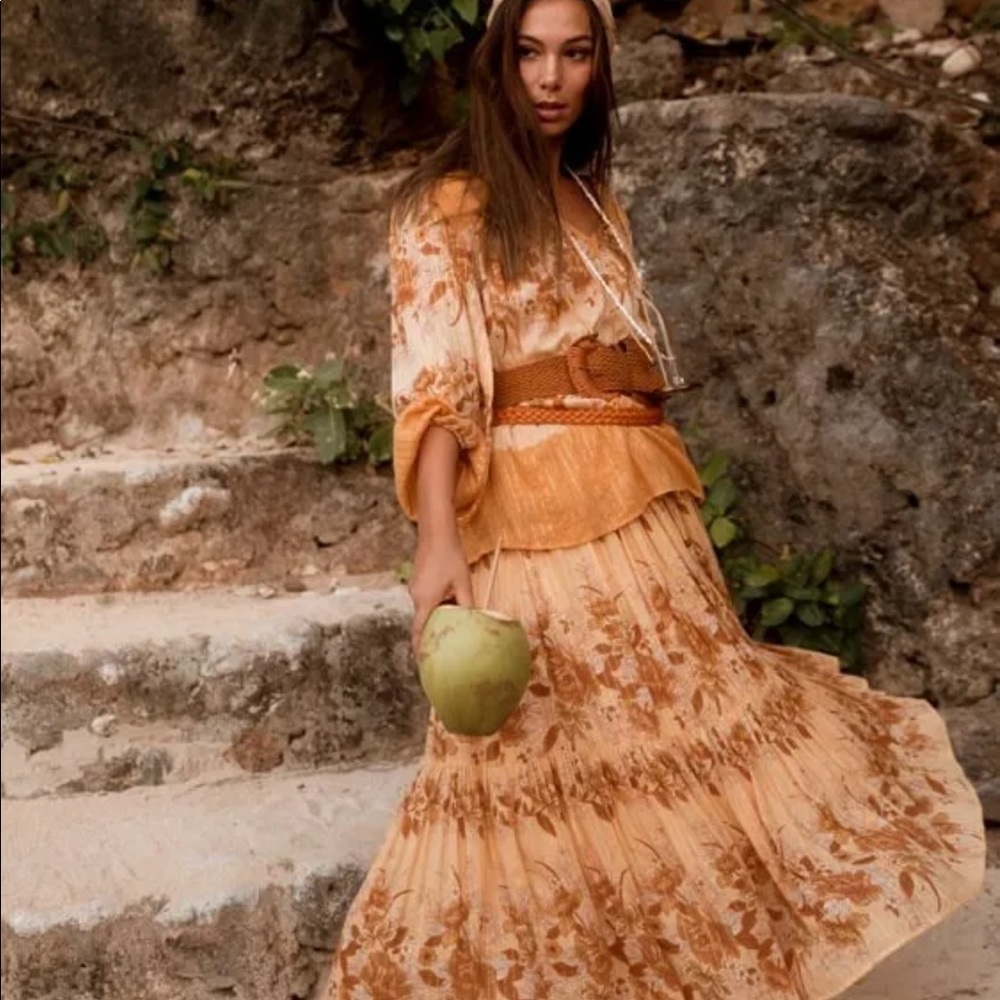 Spell and Gypsy coco lei skirt NWT 🌟🌟 - Picture 2 of 8